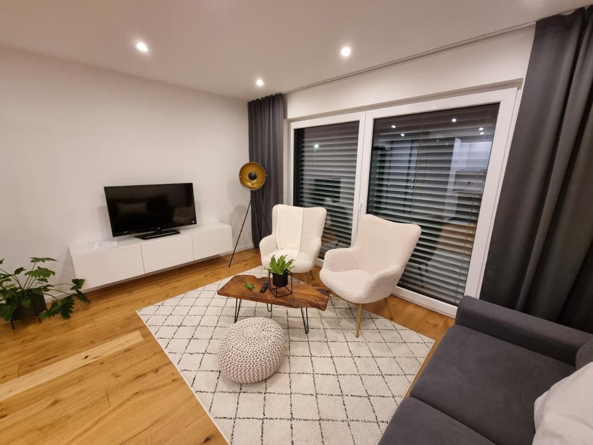 Ella'S Lounge - Besonders Geniessen Apartment Зинген Екстериор снимка